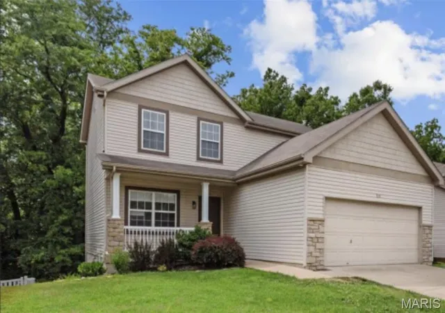 Photo 1 of Single family home for sale at 526 Springhurst Pkwy, O Fallon, MO 63368 | MLS# MIS26030560 | Listing updated on 2026-10-12