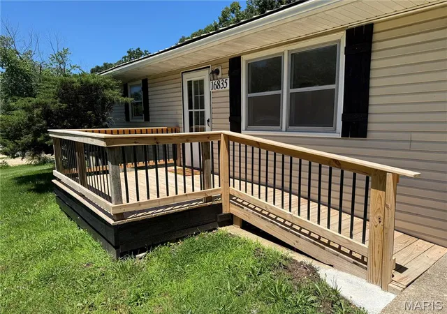 Homes for sale in Newburg, MO | 16835 Lakewood Dr, Newburg, MO 65550 | MLS# MIS26030571