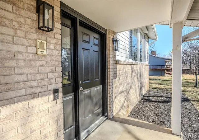 Homes for sale in Lebanon, MO | 227 E Fremont Rd, Lebanon, MO 65536 | MLS# MIS26030637