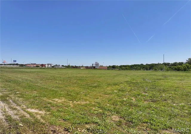 12th image of 1321 Shapiro Dr, Festus, MO 63028 | MLS# MIS26030645