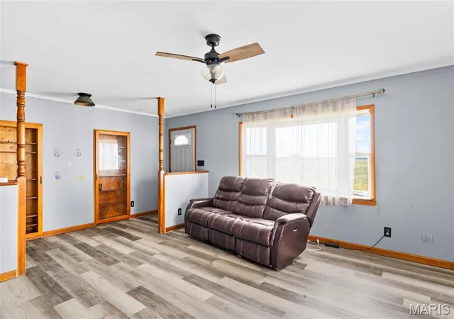 Photo 4 of Single family home for sale at 2203 S 6Th St, Mascoutah, IL 62258 | MLS# MIS26030723 | Listing updated on 2026-08-17