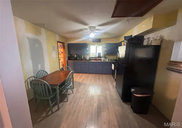 Photo 3 of Single family home for sale at 514 South 2nd St, De Soto, MO 63020 | MLS# MIS26030731 | Listing updated on 2026-10-29