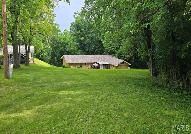 Photo 3 of Land for sale at 0 Bluff Dr, Belleville, IL 62223 | MLS# MIS26030751 | Listing updated on 2026-05-17