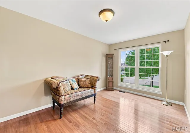 Photo 3 of Sale Pending at 1246 Sadie Ln, Fenton, MO 63026 | MLS# MIS26030769 | Listing updated on 2026-08-22