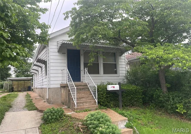 Homes for sale in Unincorporated, MO | 969 Dammert Ave, Unincorporated, MO 63125 | MLS# MIS26030796