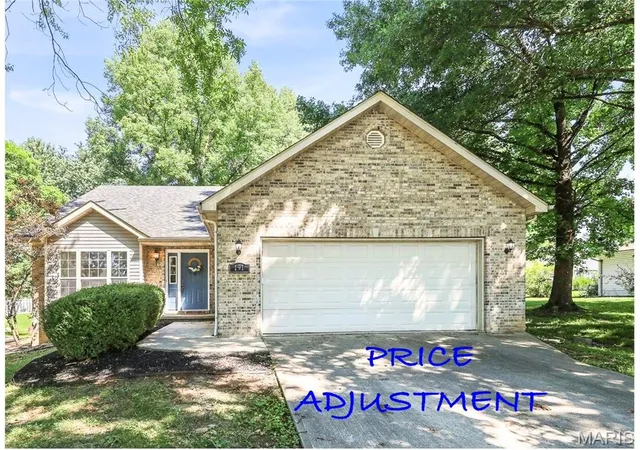 Photo 1 of Single family home for sale at 191 Shore Dr, Edwardsville, IL 62025 | MLS# MIS26030835 | Listing updated on 2026-08-19