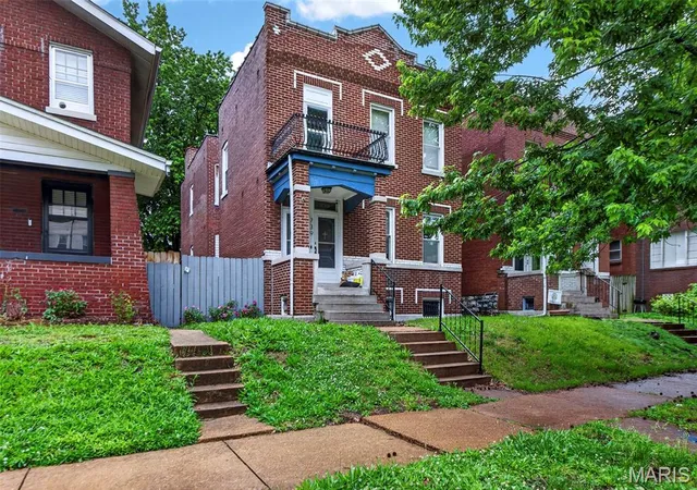 Photo 1 of Multi family home for sale at 739 Dover Pl, St Louis, MO 63111 | MLS# MIS26030836 | Listing updated on 2026-09-03