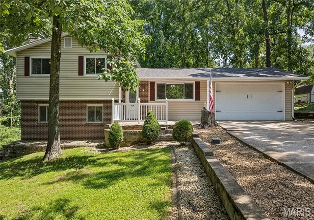 1st image of 14 Brockton Cir, O Fallon, MO 63366 | MLS# MIS26030840