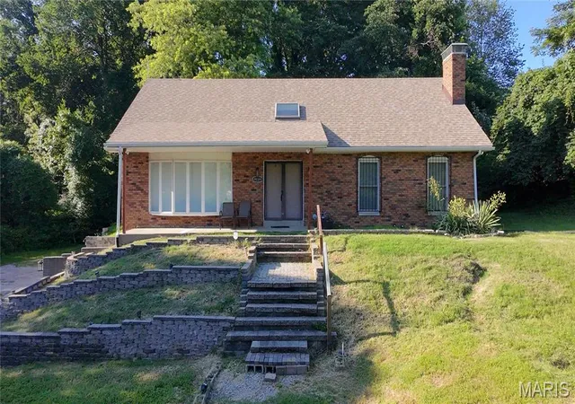 Photo 1 of Single family home for sale at 9119 Wedgewood Dr, Fairview Heights, IL 62208 | MLS# MIS26030863 | Listing updated on 2026-08-13
