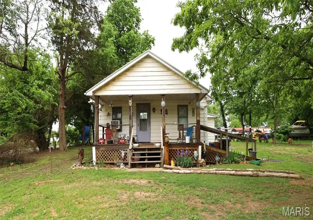 Photo 1 of Single family home for sale at 602 Main St, Mineral Point, MO 63660 | MLS# MIS26030886 | Listing updated on 2026-05-27
