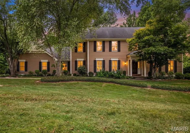 Single family home for sale at 13314 Tree Top View Ct, Saint Louis, MO 63141 | MLS# MIS26030973
