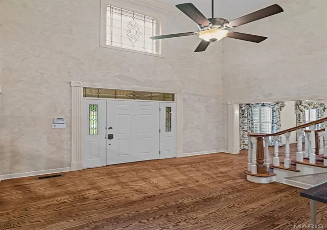 Photo 3 of Mansion for sale at 13314 Tree Top View Ct, Saint Louis, MO 63141 | MLS# MIS26030973 | Listing updated on 2026-09-21
