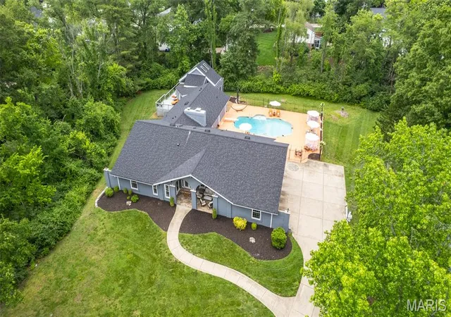 62nd image of 15875 Kettington Rd, Chesterfield, MO 63017 | MLS# MIS26031012