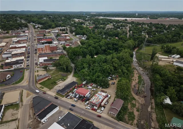Homes for sale in Park Hills, MO | 114 W Main St, Park Hills, MO 63601 | MLS# MIS26031027