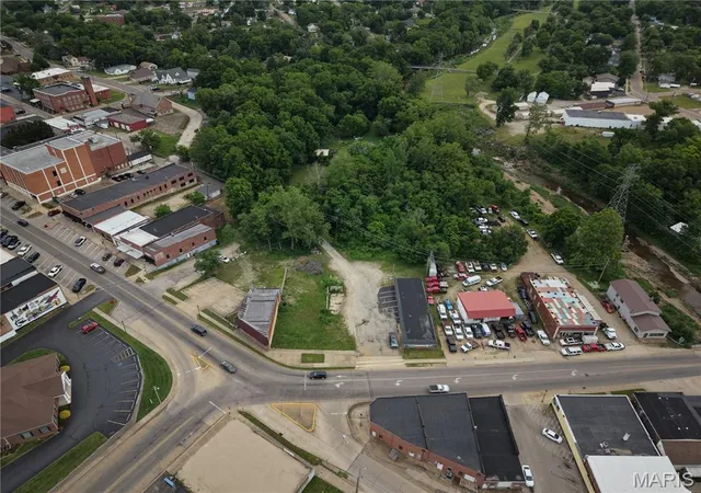 3rd image of 114 W Main St, Park Hills, MO 63601 | MLS# MIS26031027