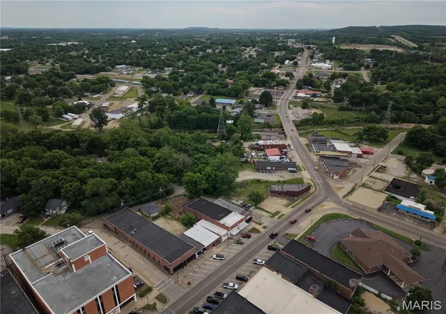 5th image of 114 W Main St, Park Hills, MO 63601 | MLS# MIS26031027