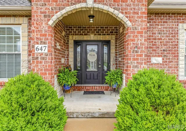 Homes for sale in Pevely, MO | 647 Alsace Dr, Pevely, MO 63070 | MLS# MIS26031062