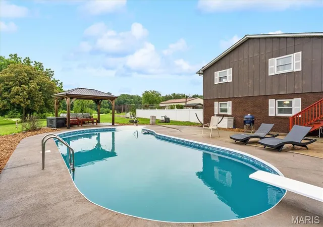 Homes for sale in Troy, IL | 7853 W Kirsch Rd, Troy, IL 62294 | MLS# MIS26031113