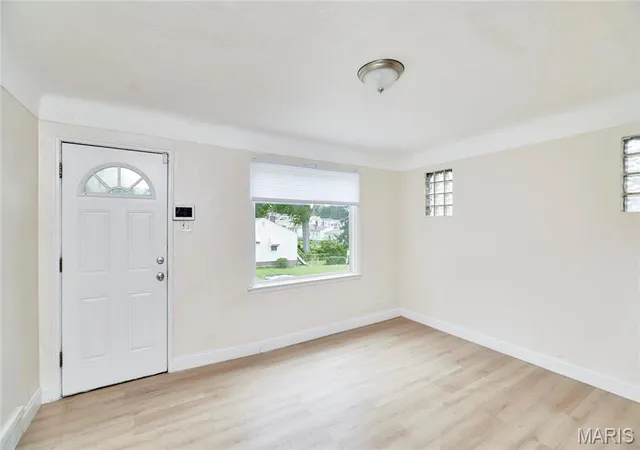 Photo 4 of Single family home for sale at 7536 Eunice Ave, Saint Louis, MO 63136 | MLS# MIS26031124 | Listing updated on 2026-09-23