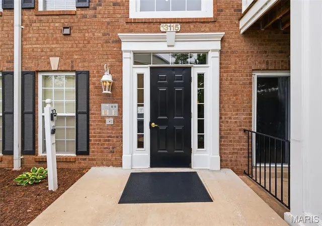 Photo 2 of Condo for sale at 13115 Mill Crossing Ct #100, Saint Louis, MO 63141 | MLS# MIS26031141 | Listing updated on 2026-09-13