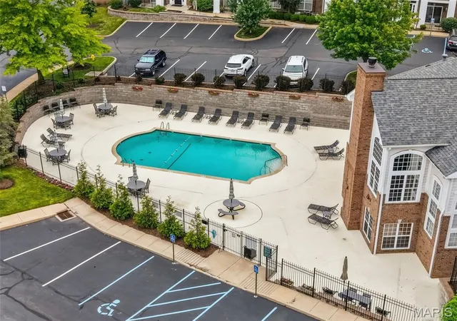 Photo 3 of Condo for sale at 13115 Mill Crossing Ct #100, Saint Louis, MO 63141 | MLS# MIS26031141 | Listing updated on 2026-09-13
