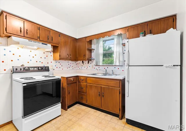 4th image of 48 Gatewood Ct, Belleville, IL 62226 | MLS# MIS26031173