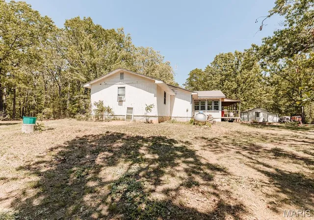 Homes for sale in Edgar Springs, MO | 23975 State Route T, Edgar Springs, MO 65462 | MLS# MIS26031205