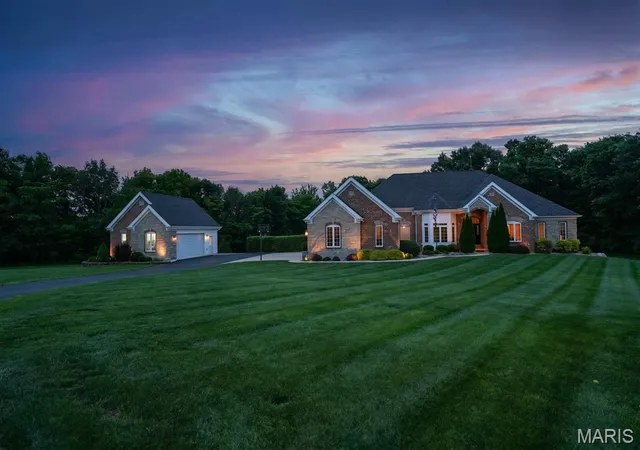 Homes for sale in Troy, MO | 320 Nicole Ct, Troy, MO 63379 | MLS# MIS26031239