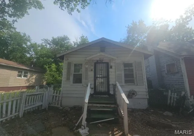 Photo 1 of Sale Pending at 4834 Calvin Ave, Saint Louis, MO 63115 | MLS# MIS26031242 | Listing updated on 2026-09-16