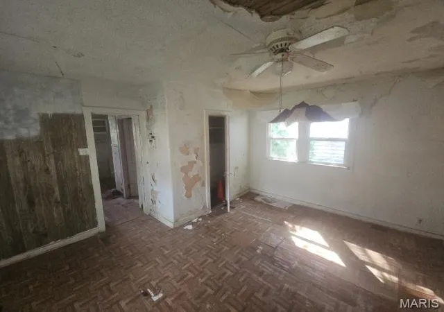 Photo 3 of Sale Pending at 4834 Calvin Ave, Saint Louis, MO 63115 | MLS# MIS26031242 | Listing updated on 2026-09-16