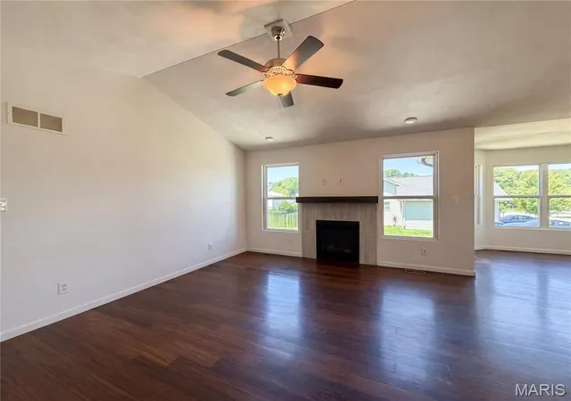 Photo 2 of Single family home for sale at 7932 Laurel Flats Dr, Caseyville, IL 62232 | MLS# MIS26031342 | Listing updated on 2026-09-14