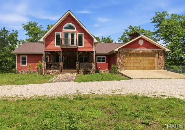 Homes for sale in Eminence, MO | 18418 Circle B Rd, Eminence, MO 65466 | MLS# MIS26031353