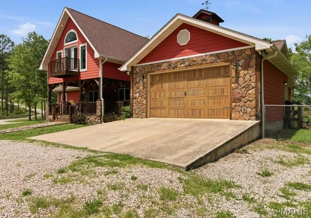 Homes for sale in Eminence, MO | 18418 Circle B Rd, Eminence, MO 65466 | MLS# MIS26031353