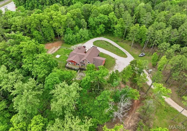 Homes for sale in Eminence, MO | 18418 Circle B Rd, Eminence, MO 65466 | MLS# MIS26031353