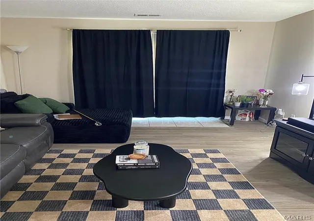 4th image of 1457 Summergate Pkwy #F, Saint Peters, MO 63303 | MLS# MIS26031384