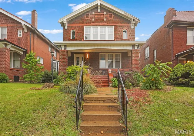Photo 1 of Single family home for sale at 4935 Cote Brilliante Ave, Saint Louis, MO 63113 | MLS# MIS26031431 | Listing updated on 2026-07-27