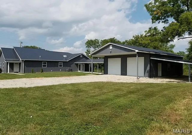 Homes for sale in Belle, MO | 508 E 5th St, Belle, MO 65013 | MLS# MIS26031436