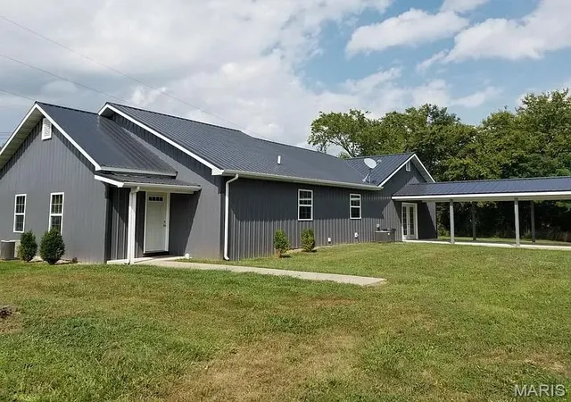 Homes for sale in Belle, MO | 508 E 5Th St, Belle, MO 65013 | MLS# MIS26031436