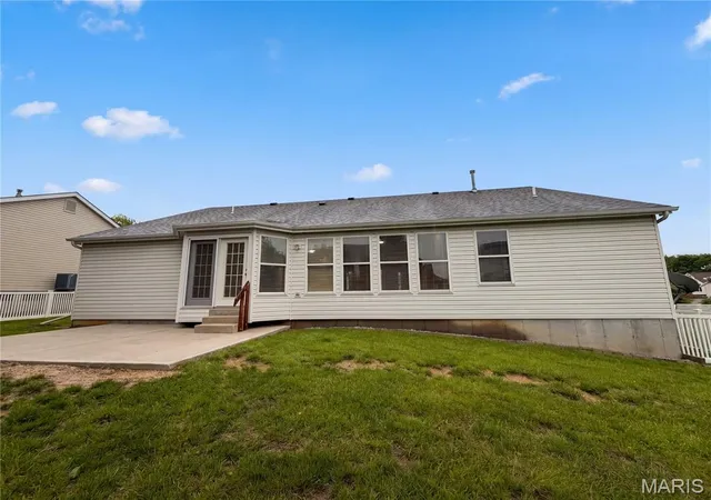 5th image of 2212 Harborside Dr, Dardenne Prairie, MO 63368 | MLS# MIS26031441