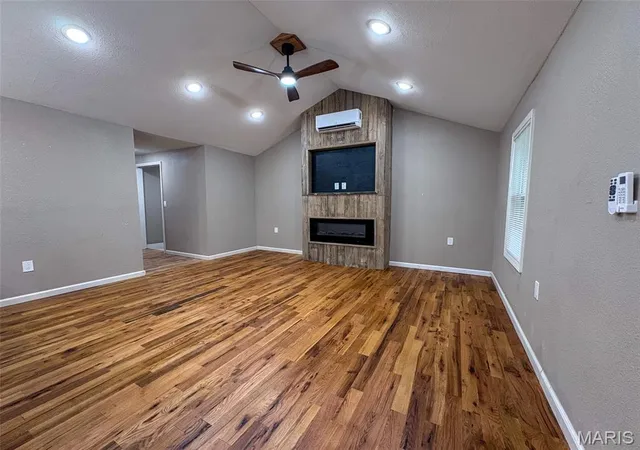 2nd image of 605 Don St, Poplar Bluff, MO 63901 | MLS# MIS26031480