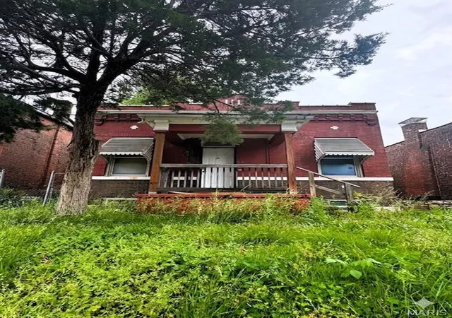 Photo 1 of Single family home for sale at 4224 N Florissant Ave, Saint Louis, MO 63107 | MLS# MIS26031521 | Listing updated on 2026-05-21