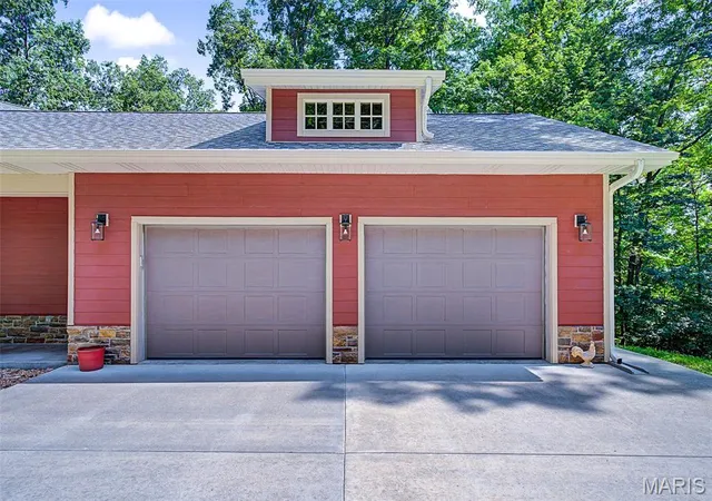 Photo 3 of Single family home for sale at 288 Antler Rdg, Cape Girardeau, MO 63701 | MLS# MIS26031525 | Listing updated on 2026-07-01