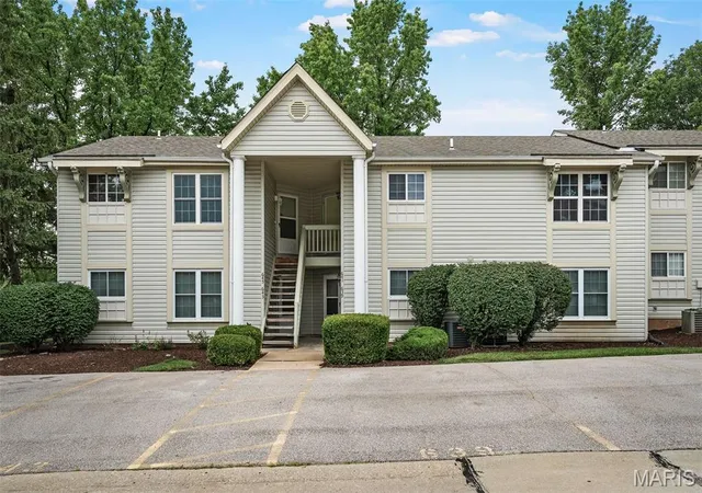 1st image of 645 Sugar Trail Ct, Saint Peters, MO 63376 | MLS# MIS26031618