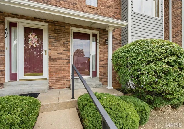 30th image of 407 King Dr #G, Saint Charles, MO 63303 | MLS# MIS26031643