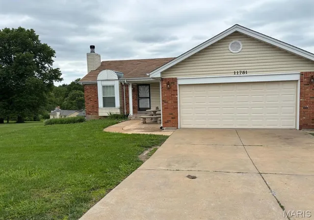 Homes for sale in Black Jack, MO | 11731 Branridge Rd, Black Jack, MO 63033 | MLS# MIS26031673