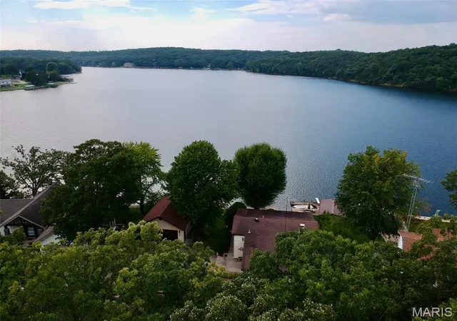 Homes for sale in Owensville, MO | 1787 Lake Shore Dr, Owensville, MO 65066 | MLS# MIS26031676