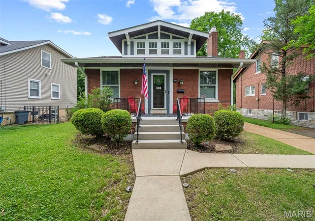 Homes for sale in Saint Louis, MO | 879 Greeley Ave, Saint Louis, MO 63119 | MLS# MIS26031794