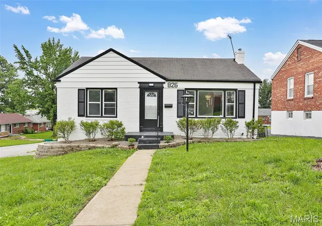Homes for sale in Saint Louis, MO | 826 Fontaine Pl, Saint Louis, MO 63137 | MLS# MIS26031796