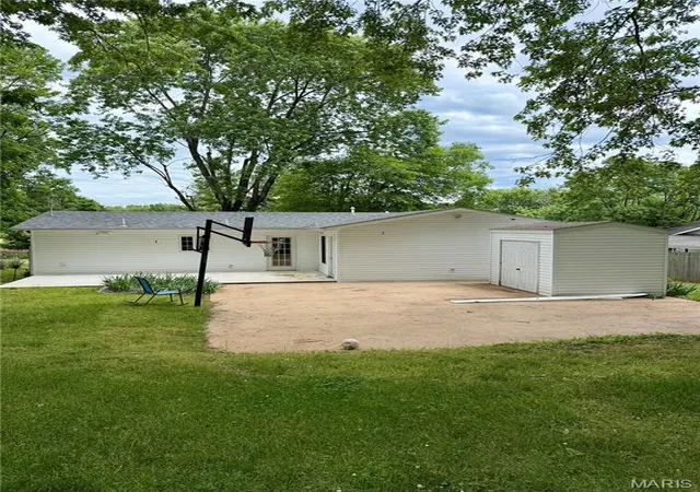 Homes for sale in Piedmont, MO | 1021 Northwood Dr, Piedmont, MO 63957 | MLS# MIS26031797