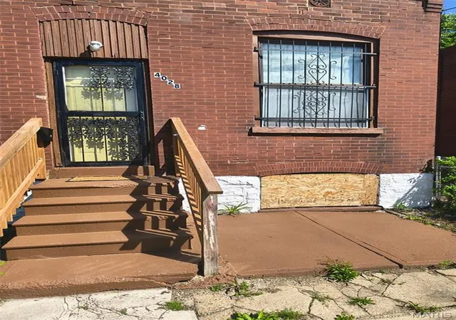 Photo 1 of Single family home for sale at 4028 E Grove St, St Louis, MO 63107 | MLS# MIS26031830 | Listing updated on 2026-08-19